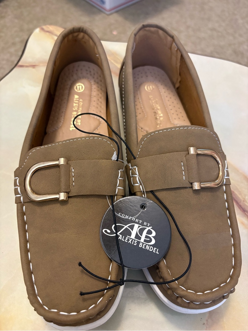 Alexis Bendel Ladies Tan  Loafers Cushion Insoles SZ 11 - NWT